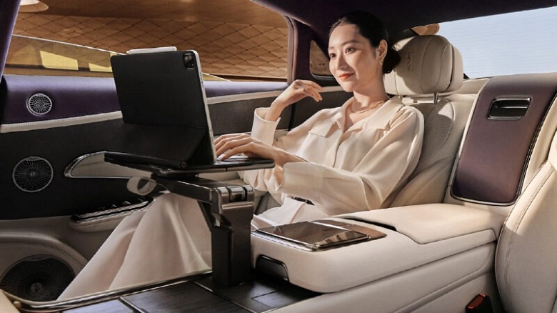 Современная замена Mercedes-Benz S-Class, BMW 7 Series и Audi A8L.&nbsp;Стартовало серийное производство премиального седана BYD Yangwang U7